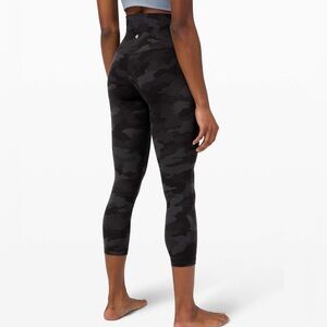 Lululemon Align Crop *23” in Heritage Gray/Black Camo - 10